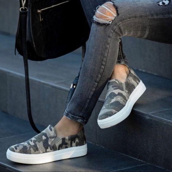 Shoes - Camo Camouflage Slip on Platform Sneakers
